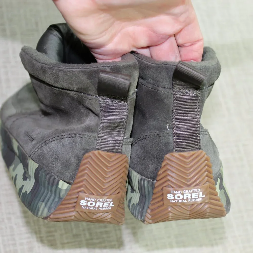 NWOT Sorel Sz 7 Out & About Plus Mid Alpine Tundra Suede Olive Green Waterproof